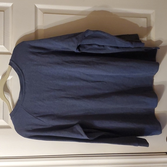 89th and Madison crew neck 1X hummingbird sweatshirt - Picture 3 of 4